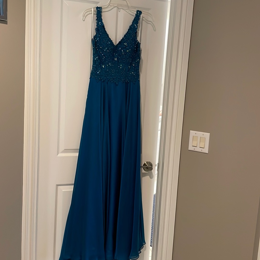 Camille Le Vie prom dress. Gorgeous teal color.